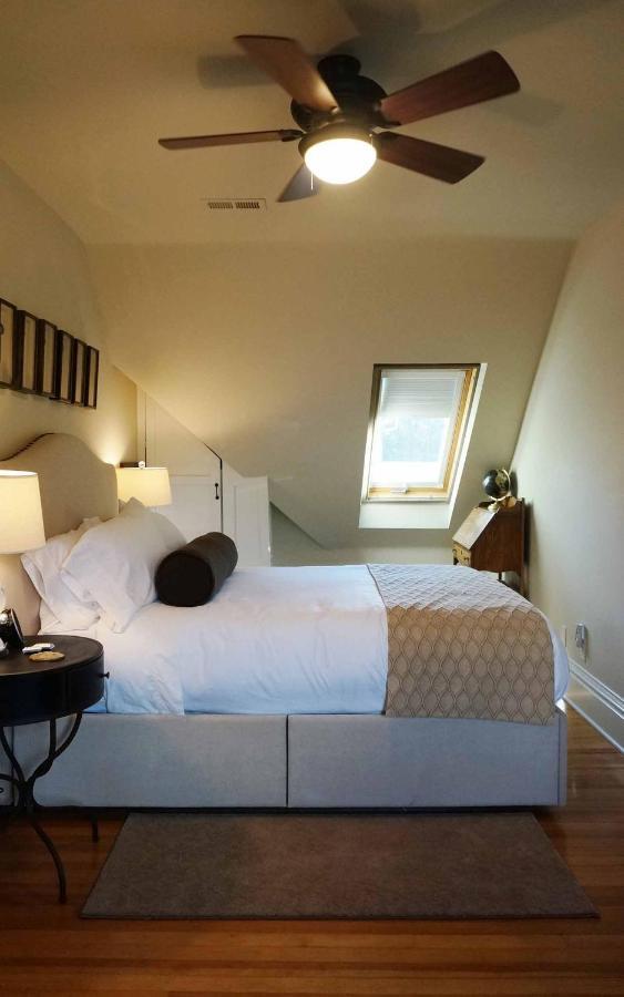 Edwards House Hotell Fort Collins Eksteriør bilde